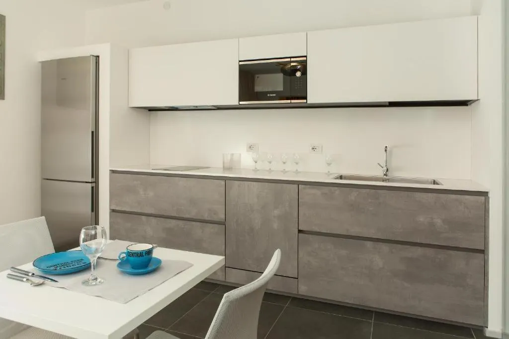 Enjoy Garden - Flavio Baracchini 9 - Rooms ميلان