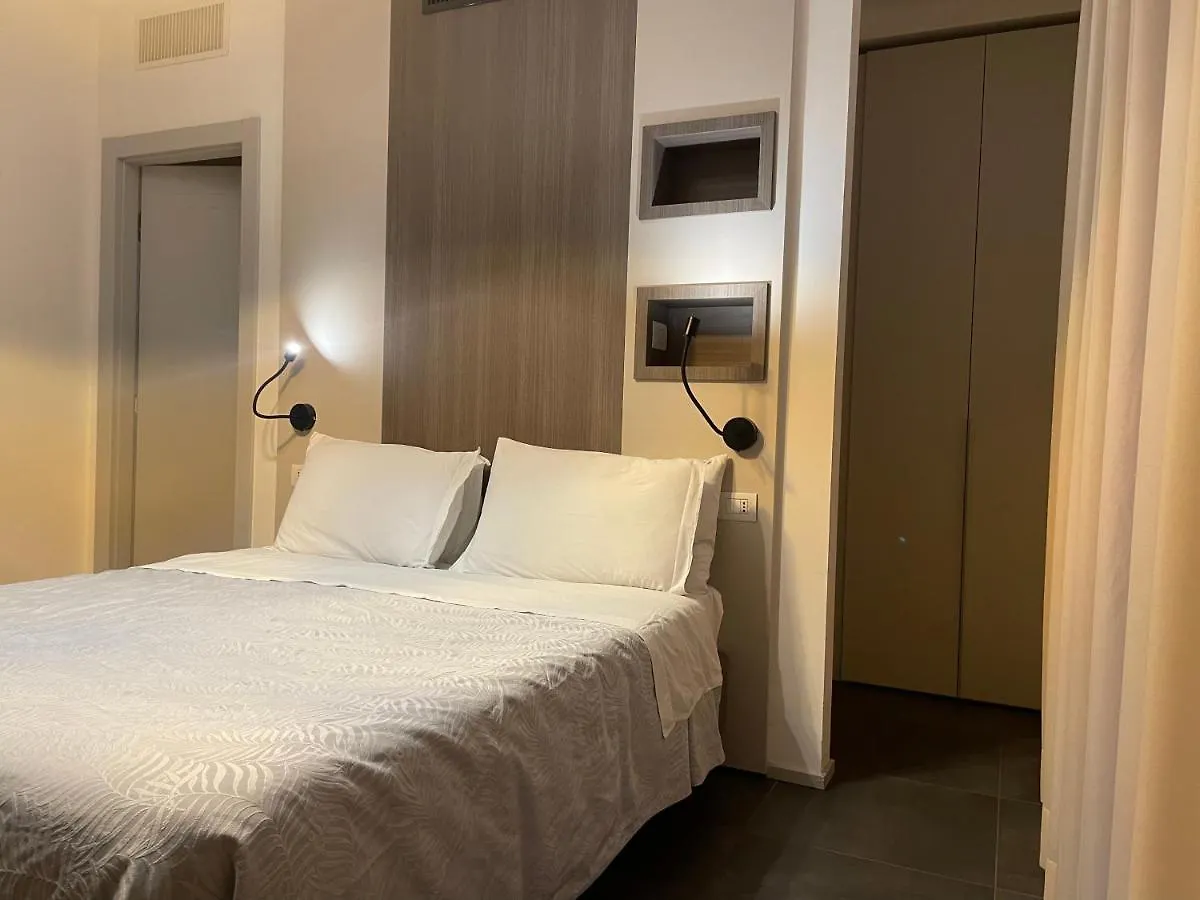 Guest house Enjoy Garden - Flavio Baracchini 9 - Rooms Milan