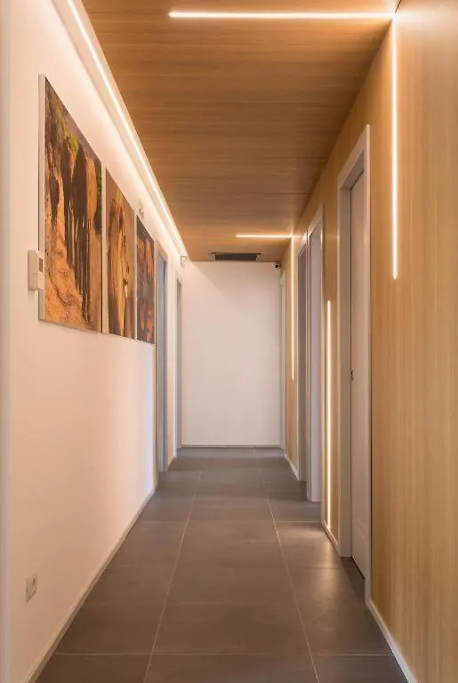 Enjoy Garden - Flavio Baracchini 9 - Rooms Milan Guest house